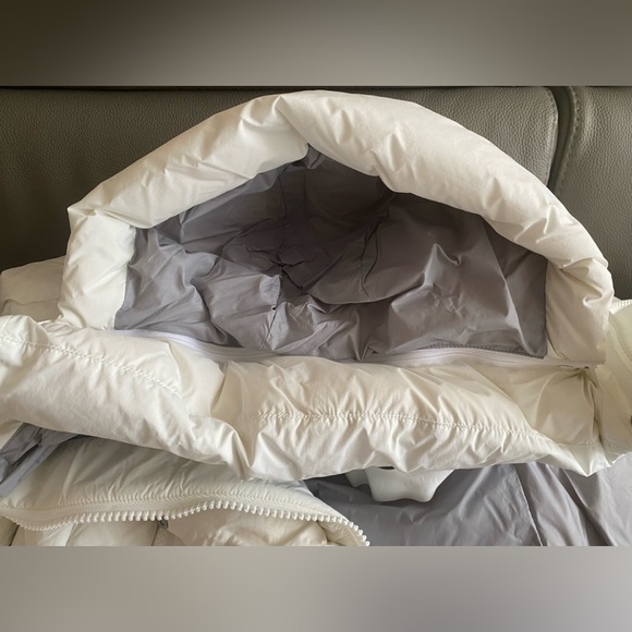 NWT Canada Goose Byward Hooded Down Parka/COAT/jacket limited edition Sz XS/4-6 - Picture 12 of 16